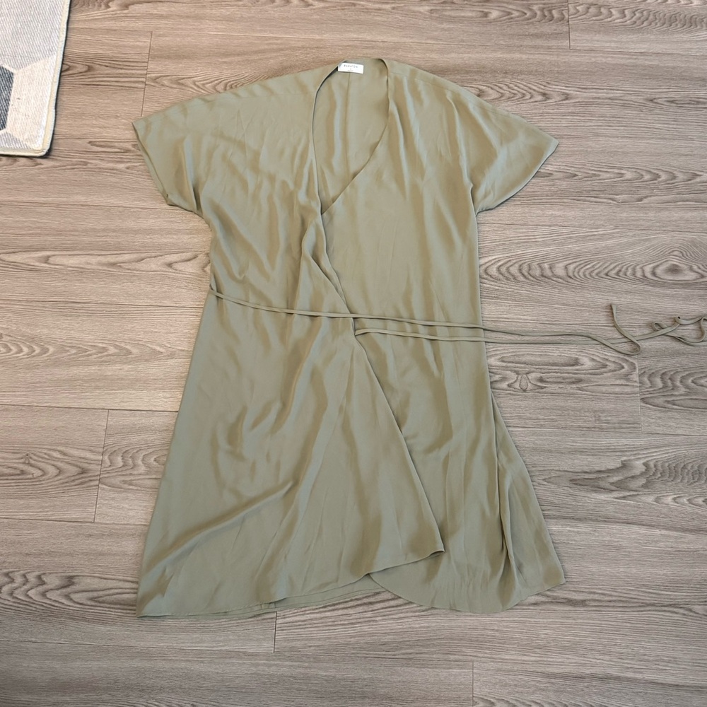 Aritzia - Babaton Wallace Dress (Olive)